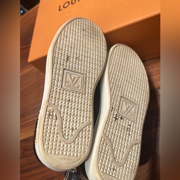 Louis Vuitton Monogram Frontrow Sneaker 38 Excellent Conditon - Picture 12 of 13